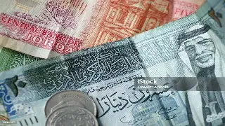 告别信用污点：广州人如何重塑“信用人生”的光辉？ poster